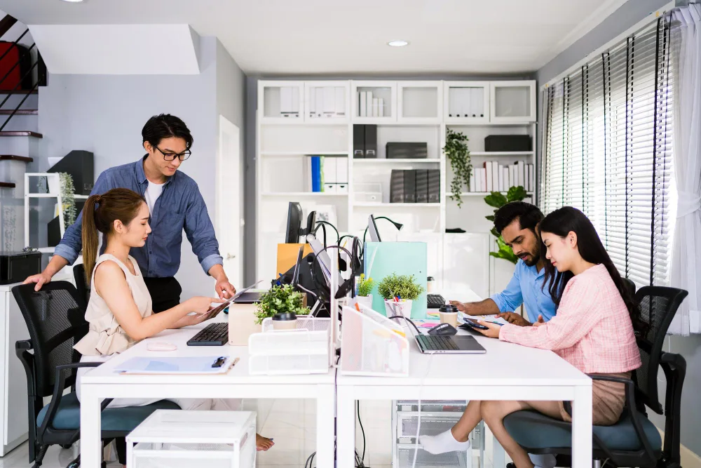 How Modular Furniture Transforms Collaborative Workspaces