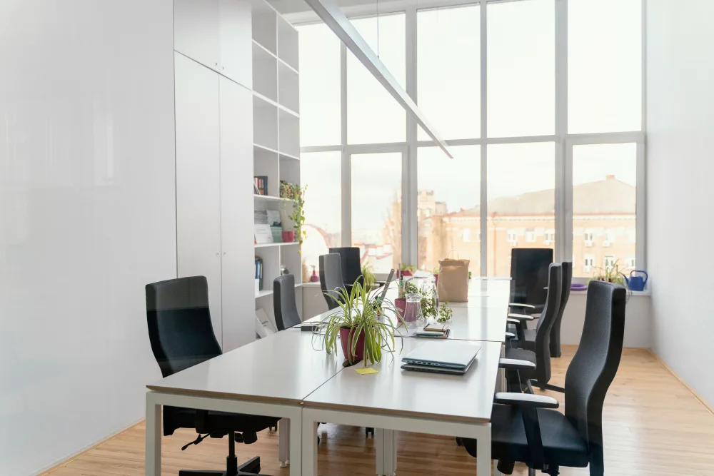 Modern Office Design: Key Trends and Features