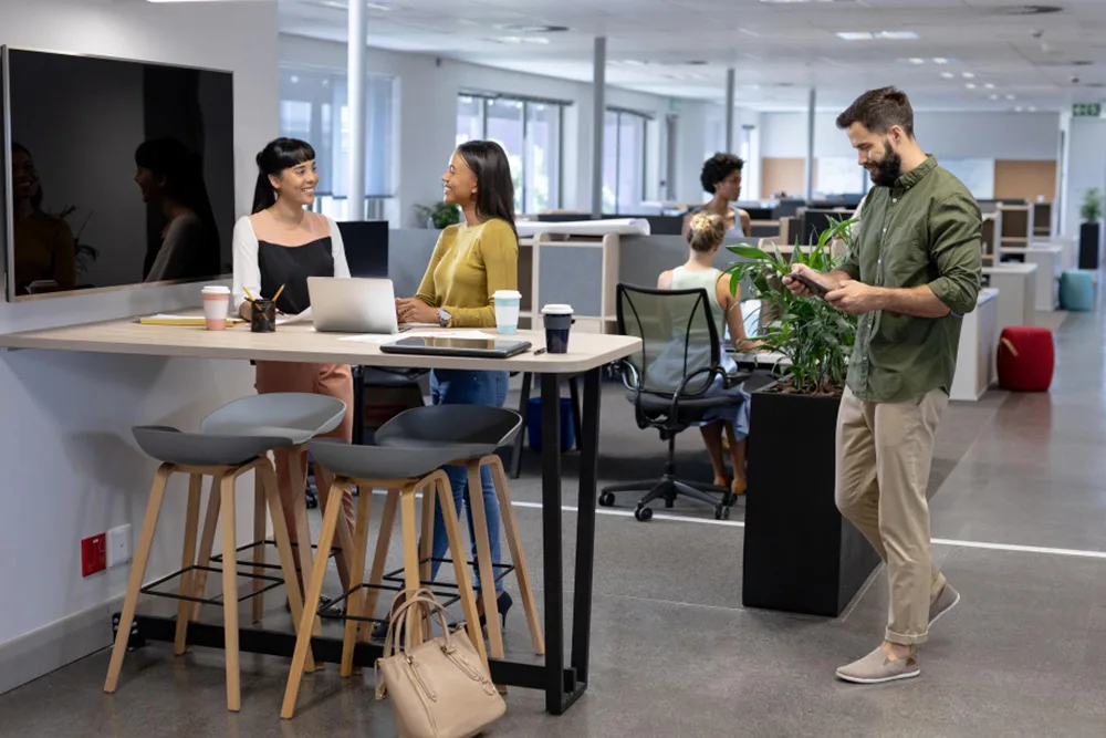Collaboration Through Office Design: How Modular Furniture Transforms Workspaces